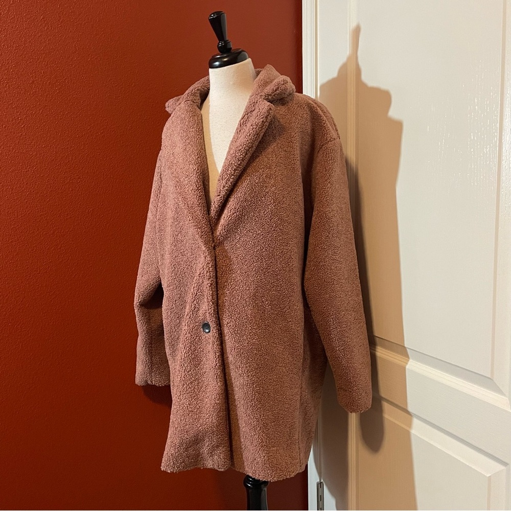 Daily Ritual Women’s Two Button Front Oversized Lapel‎ Teddy Fleece Coat Jacket